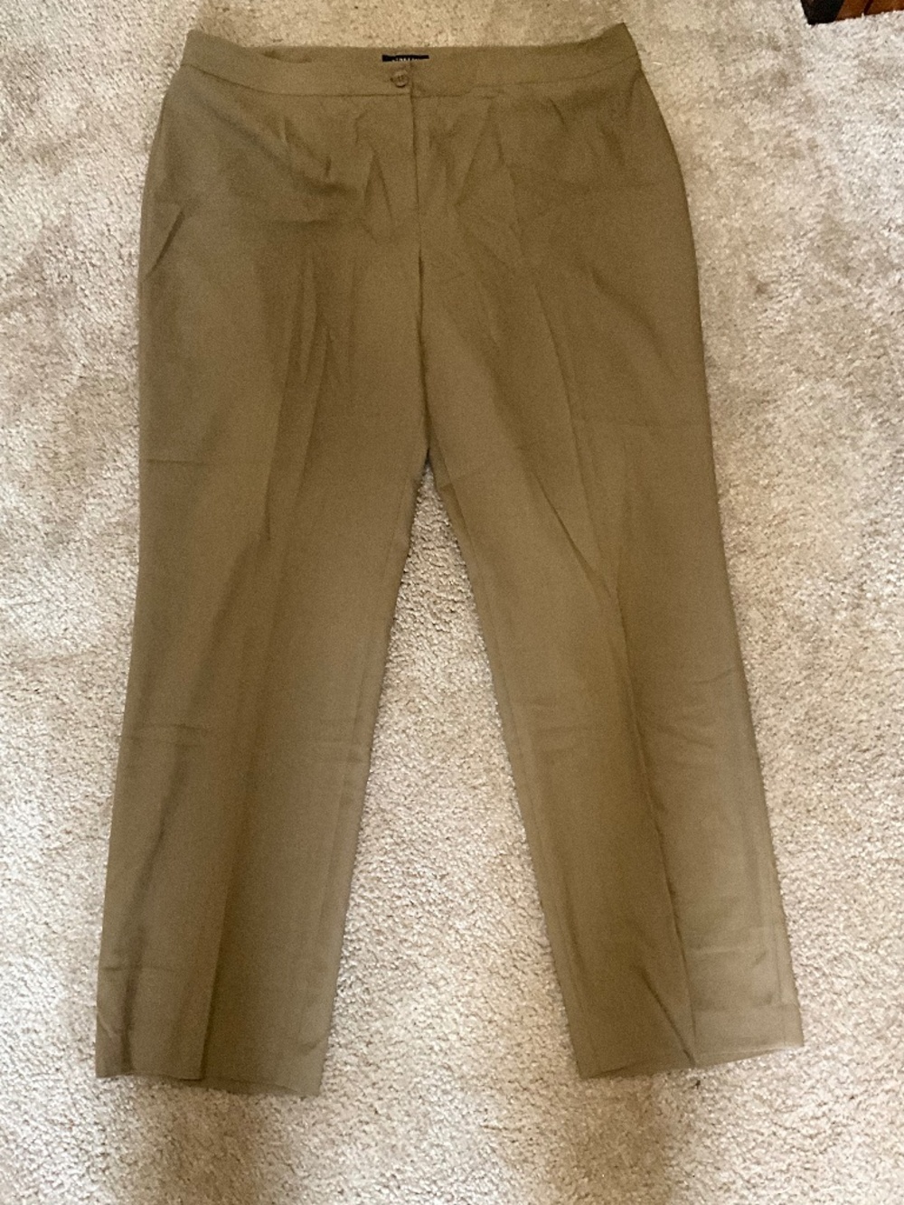Jones New York collection, tan pants, stretch, size 16